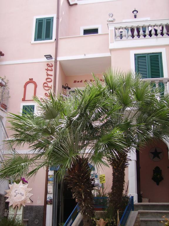 Le Antiche Porte Peschici Εξωτερικό φωτογραφία