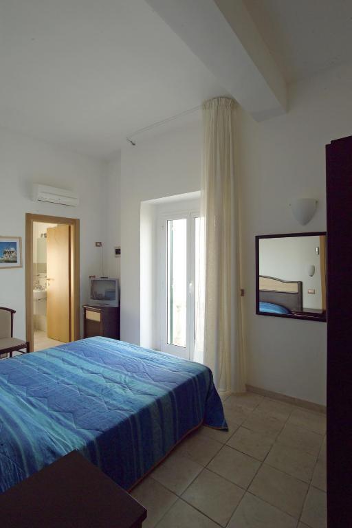 Le Antiche Porte Peschici Δωμάτιο φωτογραφία